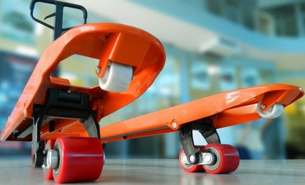 Ремонт колёс и роликов гидравлических тележек в Минске